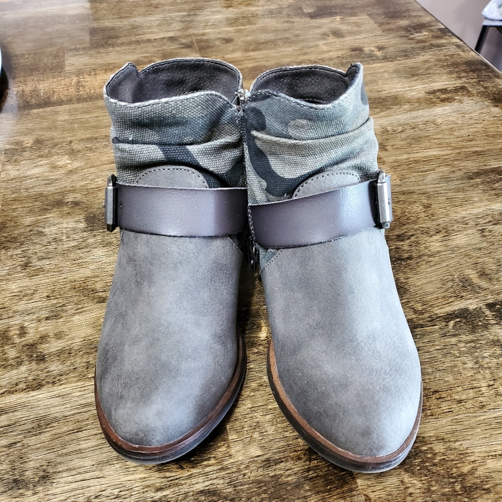 Gray and Camouflage Ankle Boots
